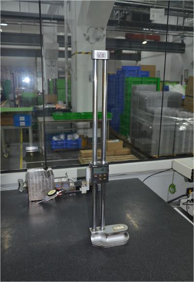 3、精密高度尺.JPG
